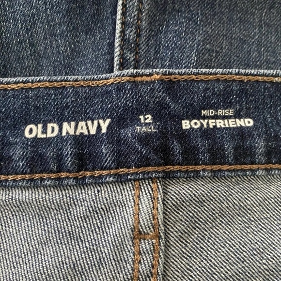 Old Navy Mid-Rise Boyfriend Denim Jeans Distressed Womens Size 12 Tall (1431) - Picture 4 of 5